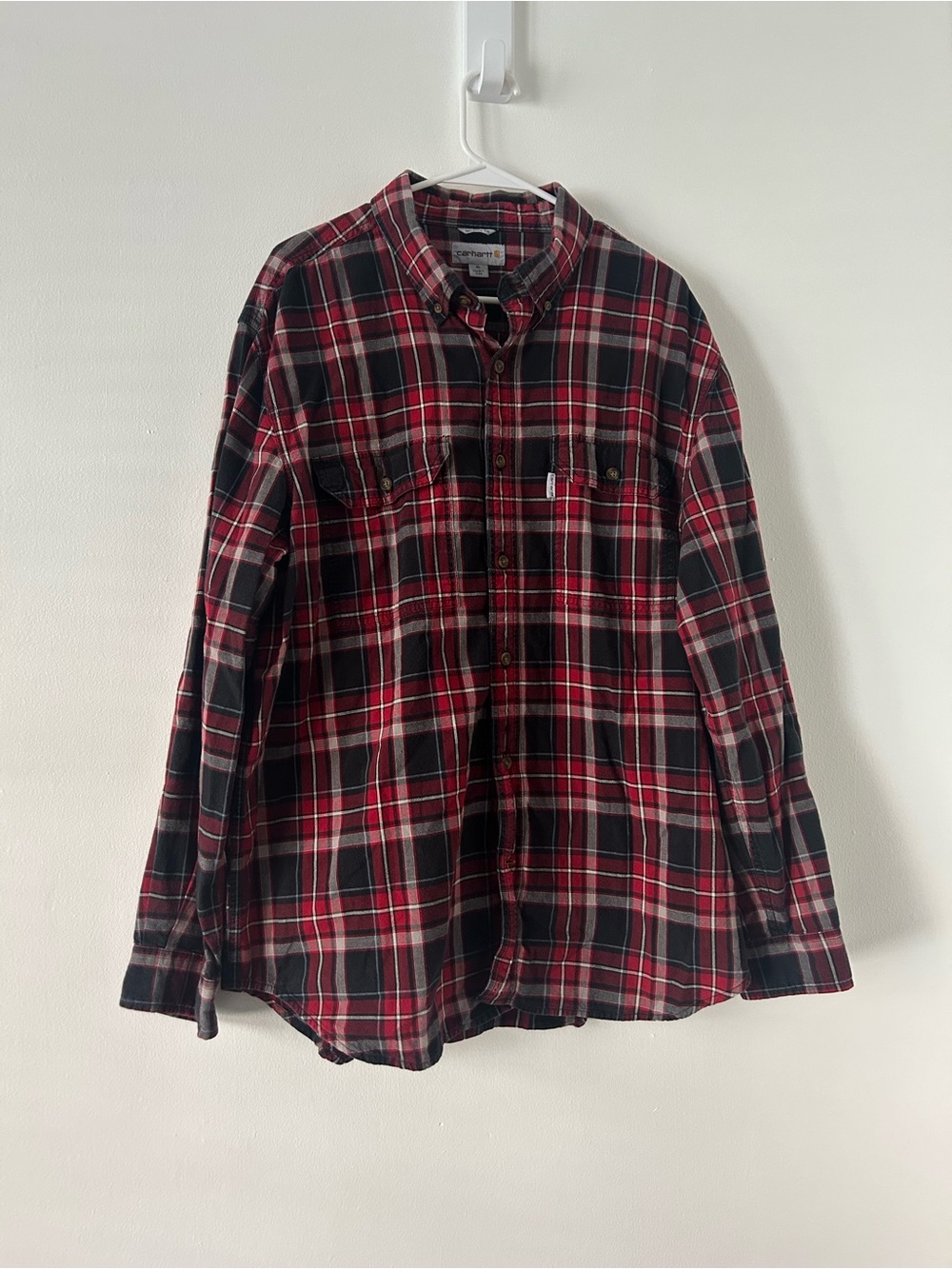 Carhartt Men’s XL Relaxed Fit Red Black Plaid Flannel Button Down Shirt